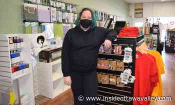 Smiths Falls businesses and residents preparing for lifting of mask mandates - Ottawa Valley News