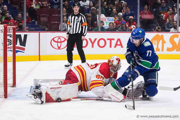Tkachuk puts up 3 points, Calgary Flames cruise to 5-2 win over host Canucks – Peace Arch News - Peace Arch News