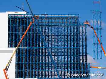 Calgary on the rebound: Applications for building permits hit 10-year high in 2021 - Calgary Herald