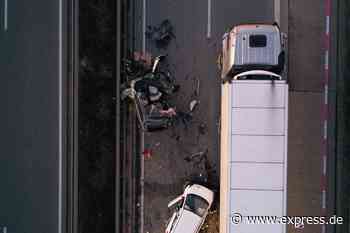 Unfall A61: Ignorant fährt durch Rettungsgasse und sagt Polizei DAS - EXPRESS