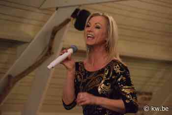 Laura Lynn verlaat Ardooie en haar neef Greg verlaat Tielt om te zingen in De Populier in Zandhoven - KW.be