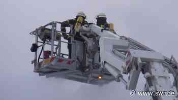 Brand einer Lagerhalle in Morbach - SWR Aktuell