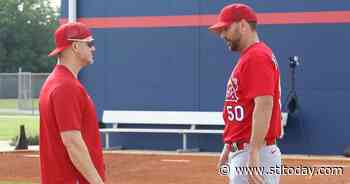 Watch now: Cardinals veteran Adam Wainwright warms up for his 17th season - St. Louis Post-Dispatch