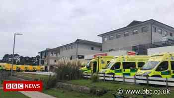 'Eye-watering number' wait for Cornwall hospital treatment - BBC