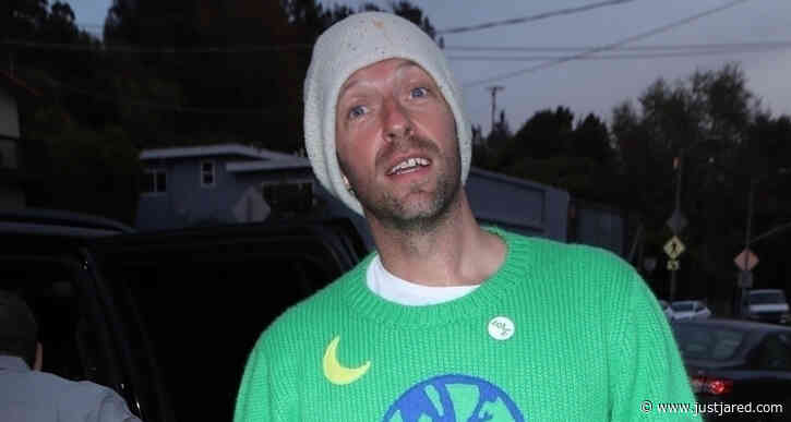 Chris Martin Grabs Dinner with His Kids in Santa Monica