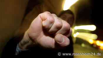Attacke auf Exhibitionisten (53): 18-Jähriger muss sich in Rosenheim vor Gericht verantworten