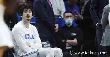 Plaschke: Jaime Jaquez Jr.'s injury brings twist to UCLA's NCAA trail - Los Angeles Times