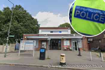 Man escorted out of Falconwood station after train disturbance