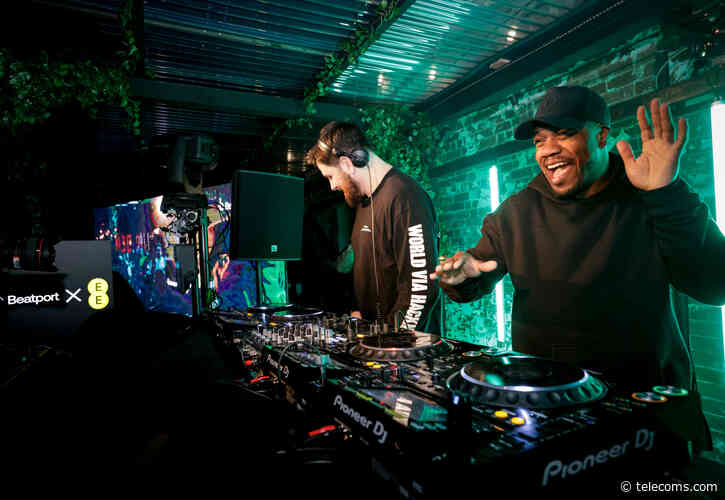 EE hosts a ‘hybrid club night’ somehow powered by 5G