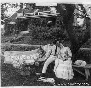 Free Will Astrology: Week of March 17, 2022 - Newcity