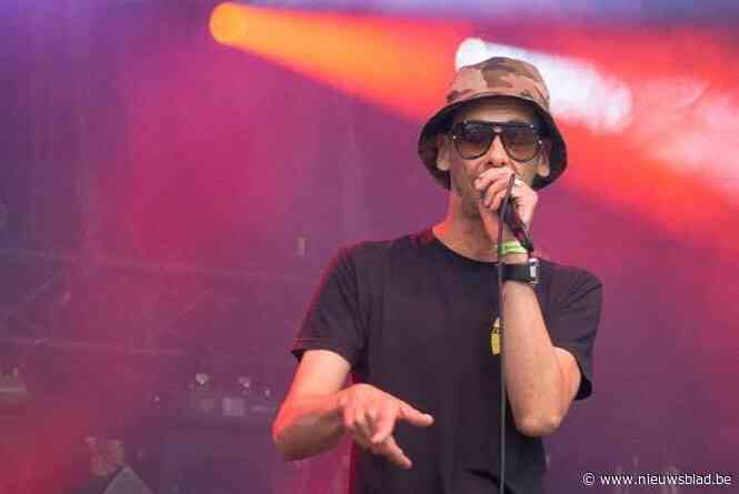 Rupelsoldaat Mill Deuxmill blikt in eerste soloalbum terug op bewogen jeugd: “Ik wil mensen hoop geven en aantonen dat beterschap mogelijk is”
