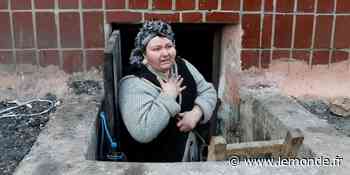 Après les bombardements, les chars russes lancent l'assaut contre Marioupol - Le Monde