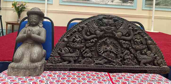 London Gallery Returns Two Artifacts Looted from Nepalese Temples