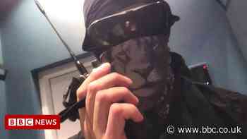 Anonymous: How hackers are trying to undermine Putin