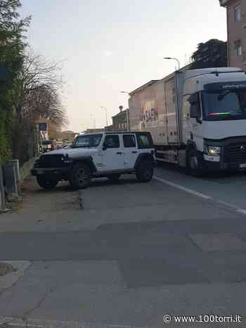 Chieri e la sosta selvaggia. "Corso Matteotti vietato ai pedoni?" - CentoTorri