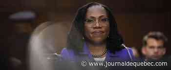 La juge noire Jackson promet de défendre la démocratie si elle est confirmée à la Cour suprême