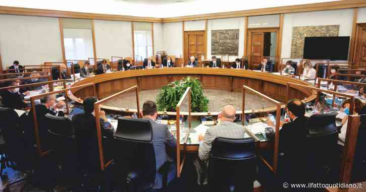 Il Csm contro la norma-bavaglio: “A rischio le garanzie di indipendenza dei pm. Il ministro avrà un potere di controllo amplissimo”