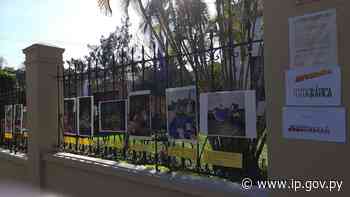 Permanece habilitada la muestra fotográfica “Mujeres de Areguá” en la plaza de la Ciudad Creativa - - ip.gov.py