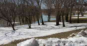 Dirty snow and warm temps aid Red River Valley snowmelt