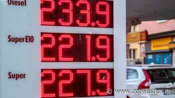Essen: Mann fährt an Tankstelle vorbei – Preise machen ihn irre! - DER WESTEN