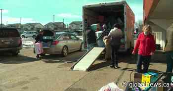 Donations being sought to fill plane from Edmonton to help those in Ukraine - Global News