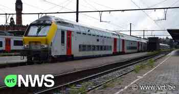 Passagiers zitten twee uur vast op trein na ongeval in Nijlen - VRT NWS