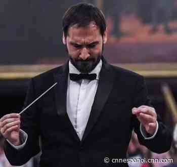 Cesar Bustamante, director del Coro de Niños del Teatro Colón: "Los niños de mi Coro aman lo que hacen" - CNN en Español