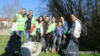 Magny-le-Hongre : avec les familles volontaires qui participent au nettoyage de printemps de la nature - Le Parisien