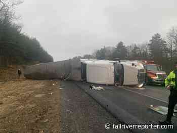 Tractor Trailer crash shuts down lanes on Route 495 - Fall River Reporter