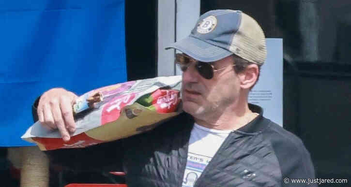 Jon Hamm Does Some Heavy Lifting While Shopping for Dog Food
