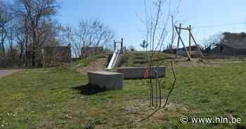 Glijbaan en kabelbaan sieren nieuw speelplein in Winkelomheide - Het Laatste Nieuws