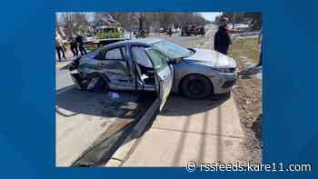 Bystanders detain driver after Lindstrom crash