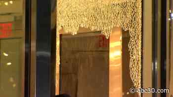 Suspects smashed window, stole items from Michael Kors store at Fresno's Fashion Fair Mall