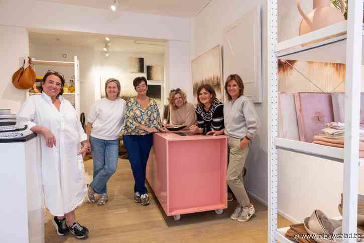 Creatieve vriendinnen openen pop-up store in Kloosterstraat: “Duurzaamheid en ambachtelijke producten zijn de rode draad in ons verhaal”