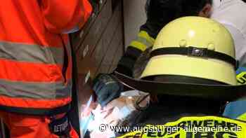 Mit dem Finger im Tresor verfangen