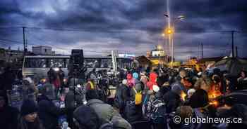 Alberta father and daughter travel to Poland to help Ukraine refugees