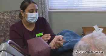 More than 100 additional continuing care assistants now working in Saskatchewan - Global News