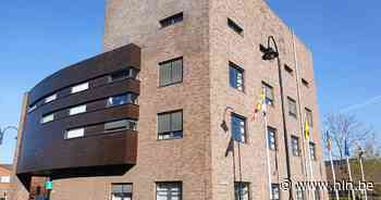 Gemeente schenkt 2.500 euro aan Oekraïne 12-12 | Dessel | hln.be - Het Laatste Nieuws