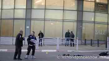 Police: 4 Israelis killed in stabbing attack, suspect shot - Lethbridge News Now