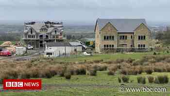 Bolton luxury mansions demolished after planning row - BBC.com