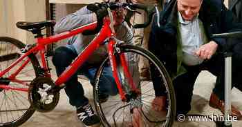 Fietsbieb Poperinge start vierde werkjaar in nieuwe locatie: “Extra vrijwilligers zijn welkom” - Het Laatste Nieuws