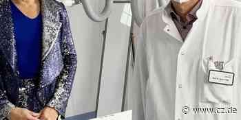 Jorge Gonzáles dreht im AKH Celle für ZDF-Quiz "Die große Terra X-Show" - Cellesche Zeitung