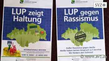 Polizei ermittelt: Nazi-Plakate in Ludwigslust-Parchim – War es Volksverhetzung? | svz.de - svz – Schweriner Volkszeitung