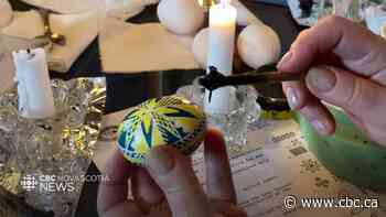 Digby raises flag and money in show of solidarity with Ukraine - CBC.ca