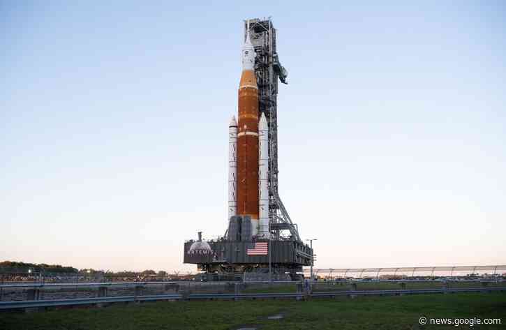 Why NASA's new 'mega moon rocket' is so incredible - Space.com