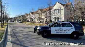 Person walks into hospital with gunshot wound at same time Norfolk police investigate shooting