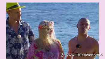 Marco Melandri, 'triangolo' con moglie e Cicciolina a L'isola dei famosi 2022?/ L'accusa: 'Lui mente' - Il Sussidiario.net