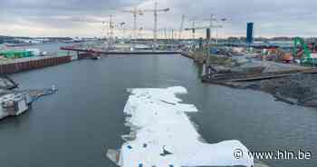 Laatste uren middensluis Terneuzen zijn geteld: nieuwe sluisdeuren onderweg vanuit China - Het Laatste Nieuws