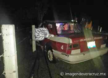 Por exceso de velocidad, termina contra poste de CFE en la Misantla-Xalapa - Imagen de Veracruz