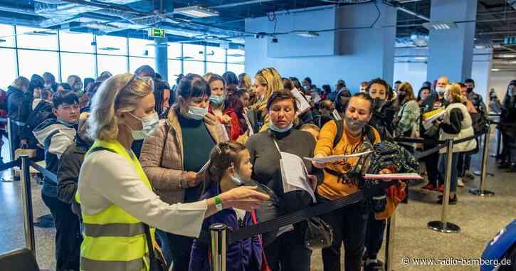 Bayern spendet Decken und Kissen für ukrainische Flüchtlinge